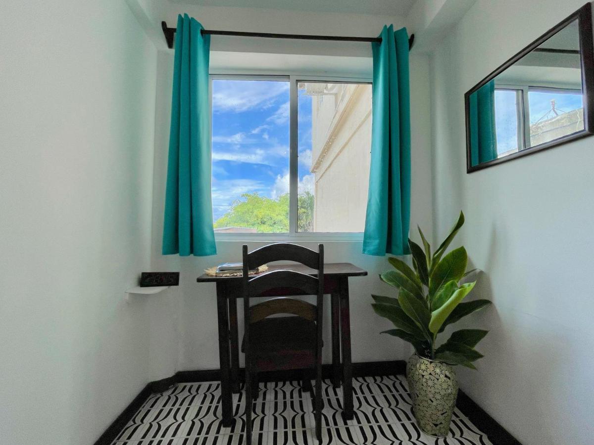 Parham Plaza Hotel San Pedro  Luaran gambar
